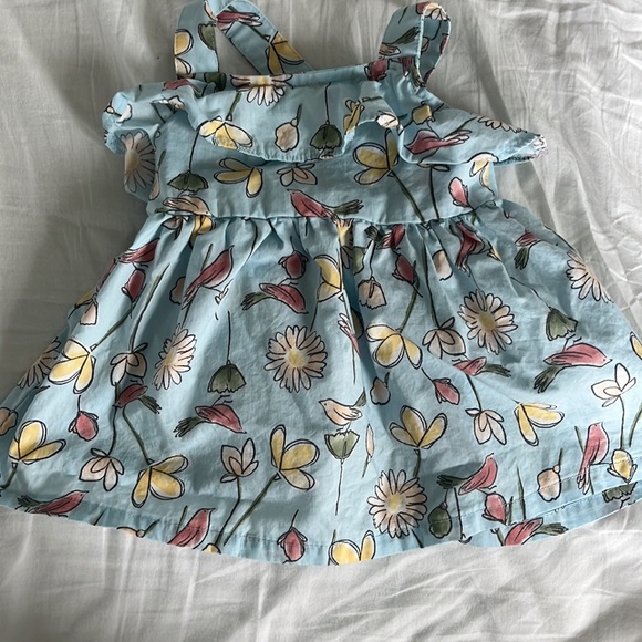 Dress with diaper cover - Picture 2 of 5